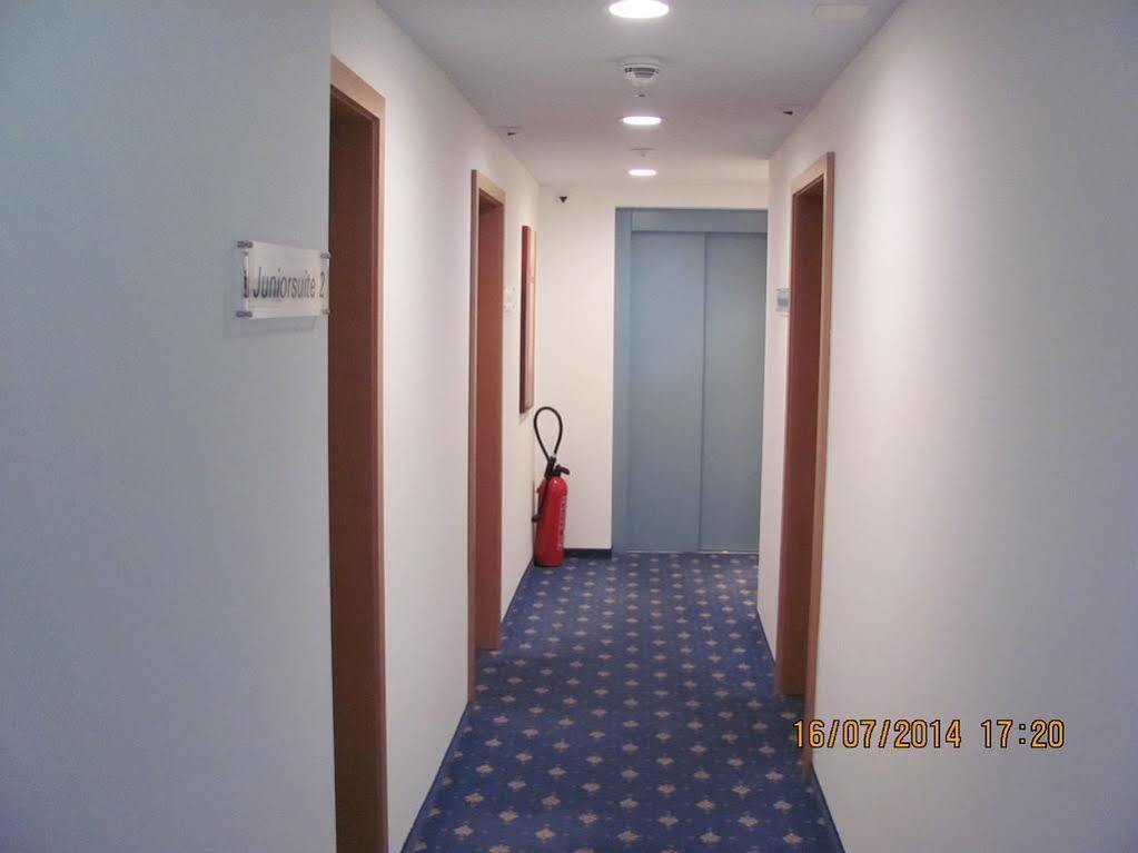 Hotel Metzgern Sarnen Zewnętrze zdjęcie